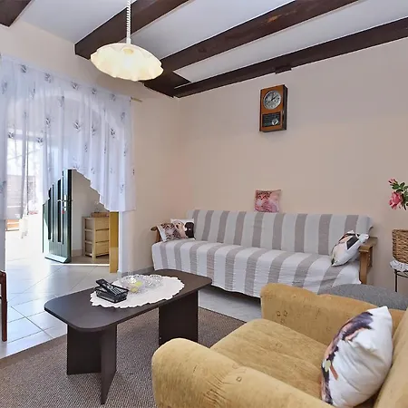 Holiday home House 1009 Smoljanci